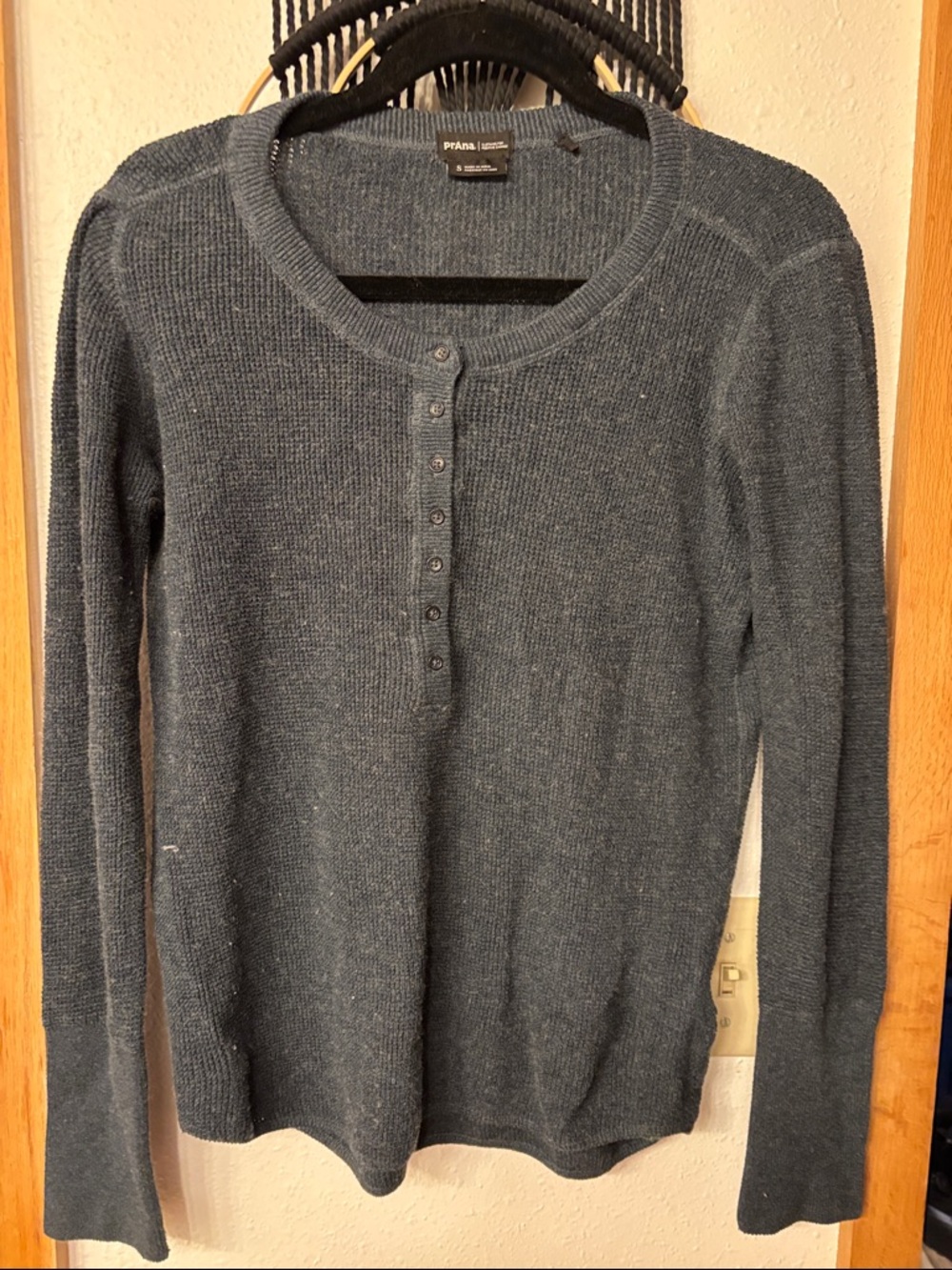 Prana Women's Blue/Turquoise Henley waffle Knit shirt